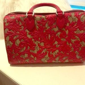 Authentic Gucci tan and red large arabesque bag